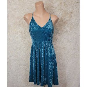 Wild Fable Womens Size XS Crushed Velvet Spaghetti Strap Dress Turquoise Vneck H